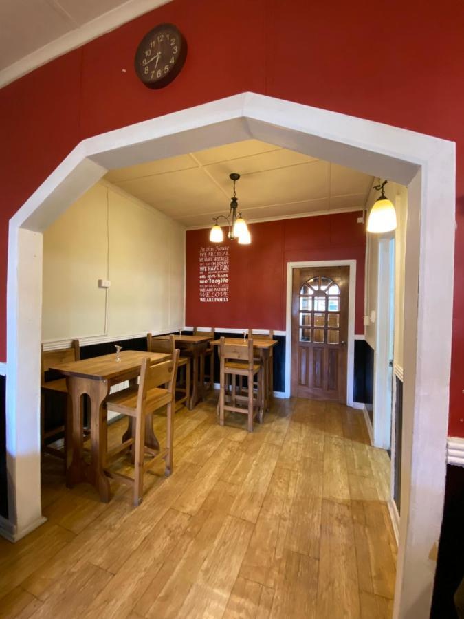 Kawi Hostel Puerto Natales Bagian luar foto